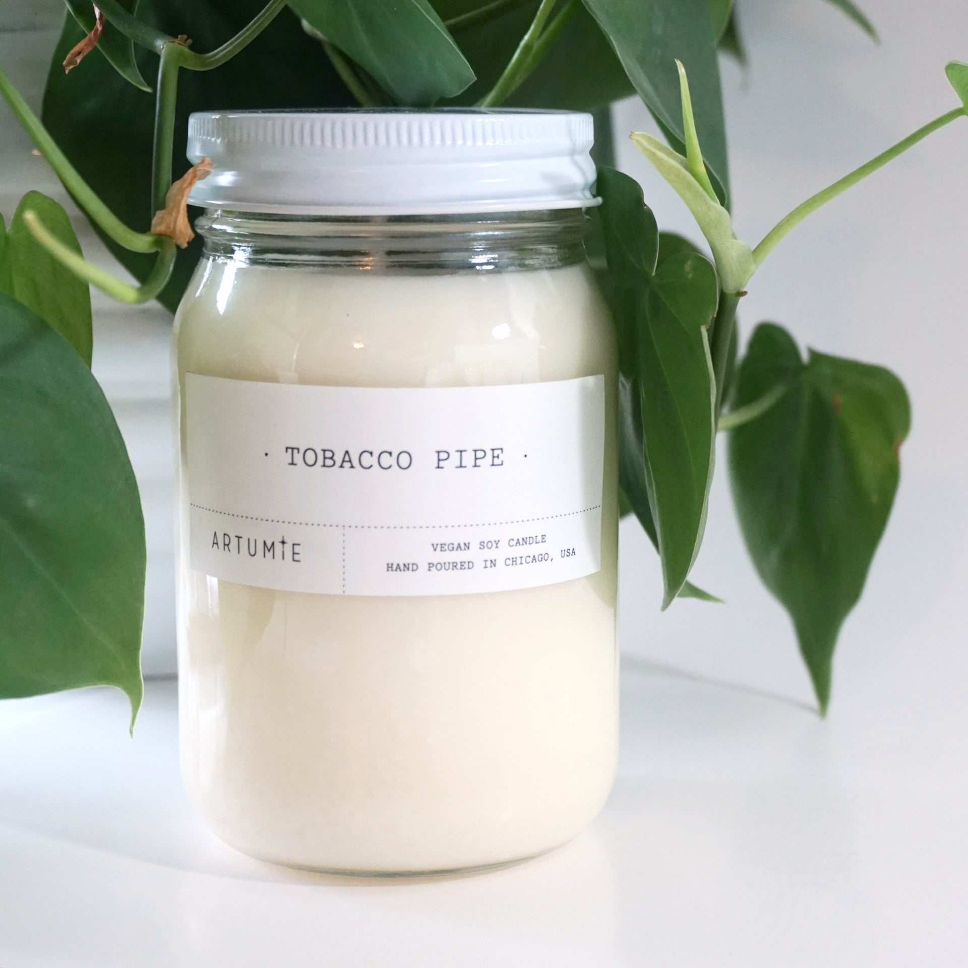 Tobacco Pipe 16 oz Soy Candle