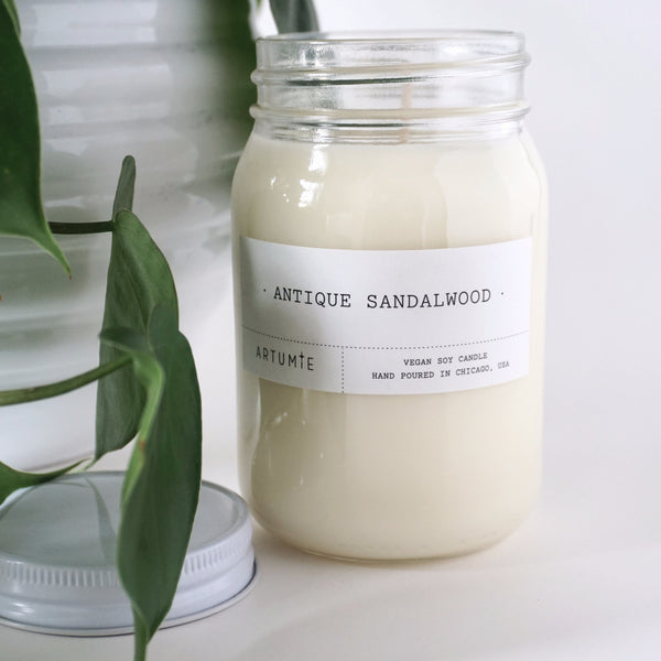 Antique Sandalwood 16 oz Soy Candle